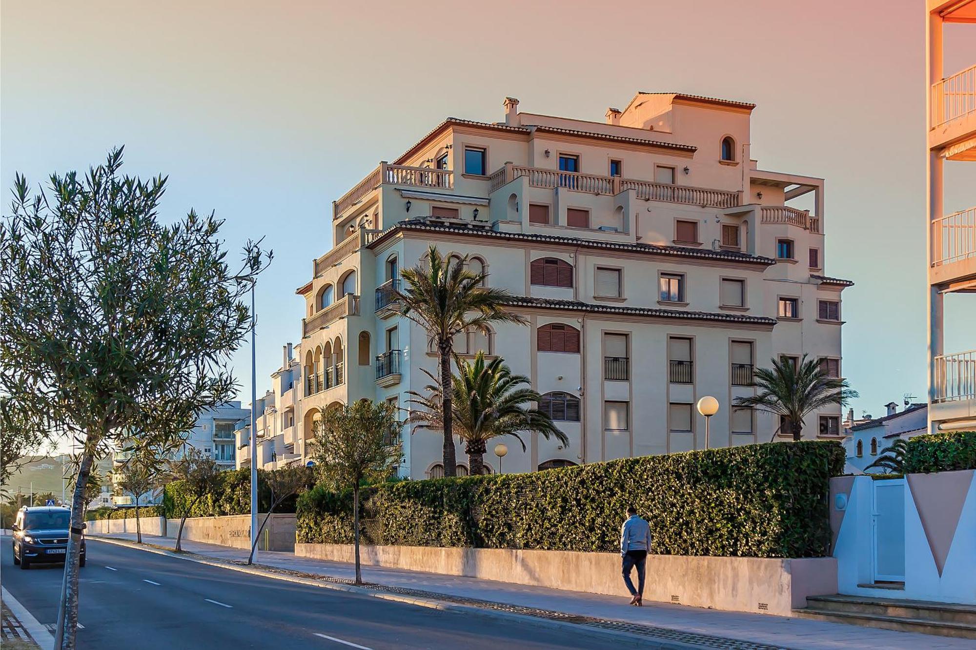 Mar-Beach Front Apartment In Jávea Eksteriør bilde